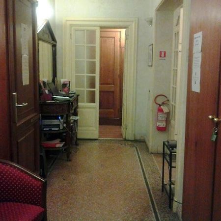 Hotel Il Piccolo Di Piazza Di Spagna Roma Exterior foto